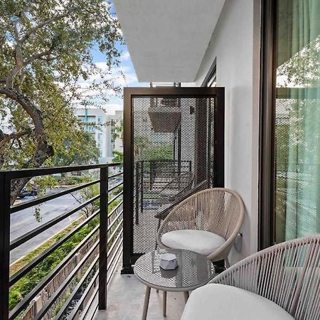 Pretty Rola 202 Modern Industrial Apt W King Bed Форт-Лодердейл Экстерьер фото